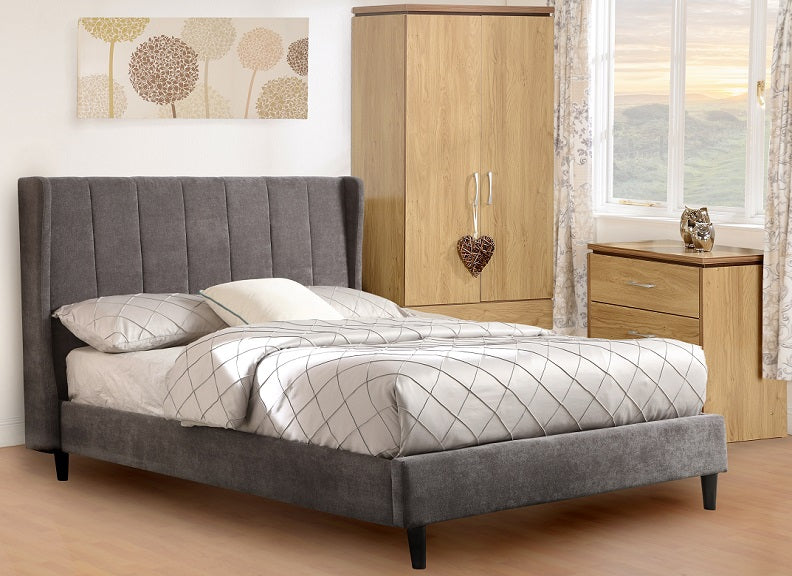 Amelia-DARK_GREY_FABRIC_WITH_CHARLES_eyk