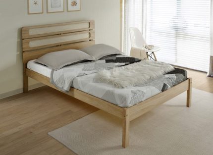 Santana Light Oak Bed