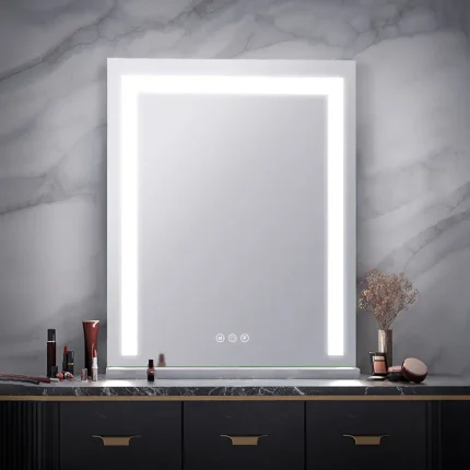 Glamour Portrait Mirror
